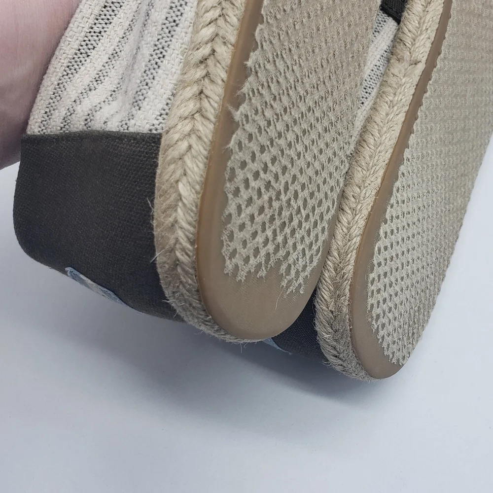 TOMS Mens US 10 EU 43 Alpergata slip on espadrille stripe ticking brown off whit